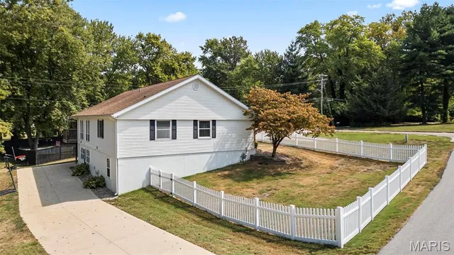 $399,000 | 1011 Belleville Street, Lebanon, IL 62254