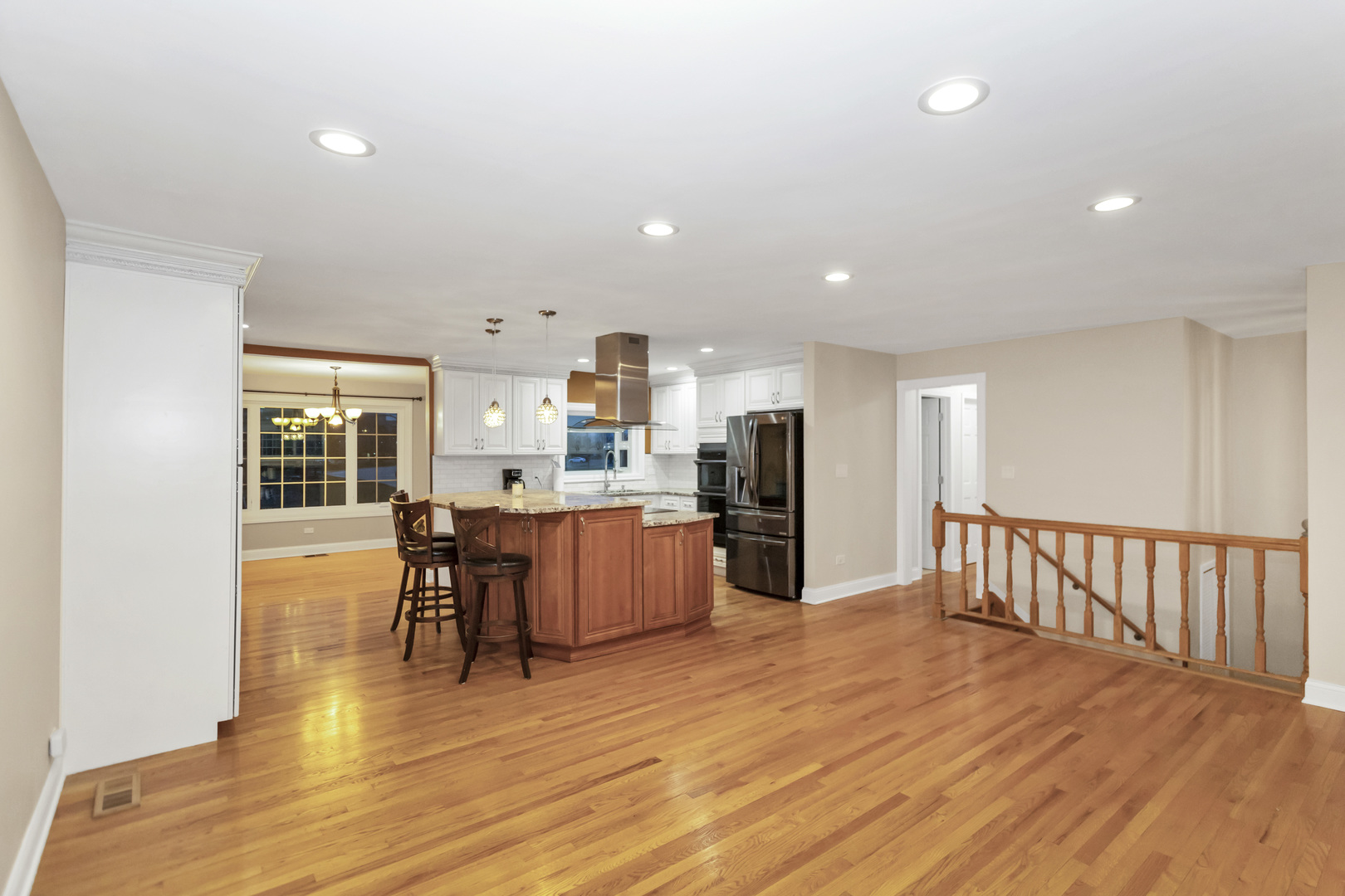 299 Trowbridge Road Elk Grove Village, IL 60007 - Photo 12 of 45 Gallery Image 12