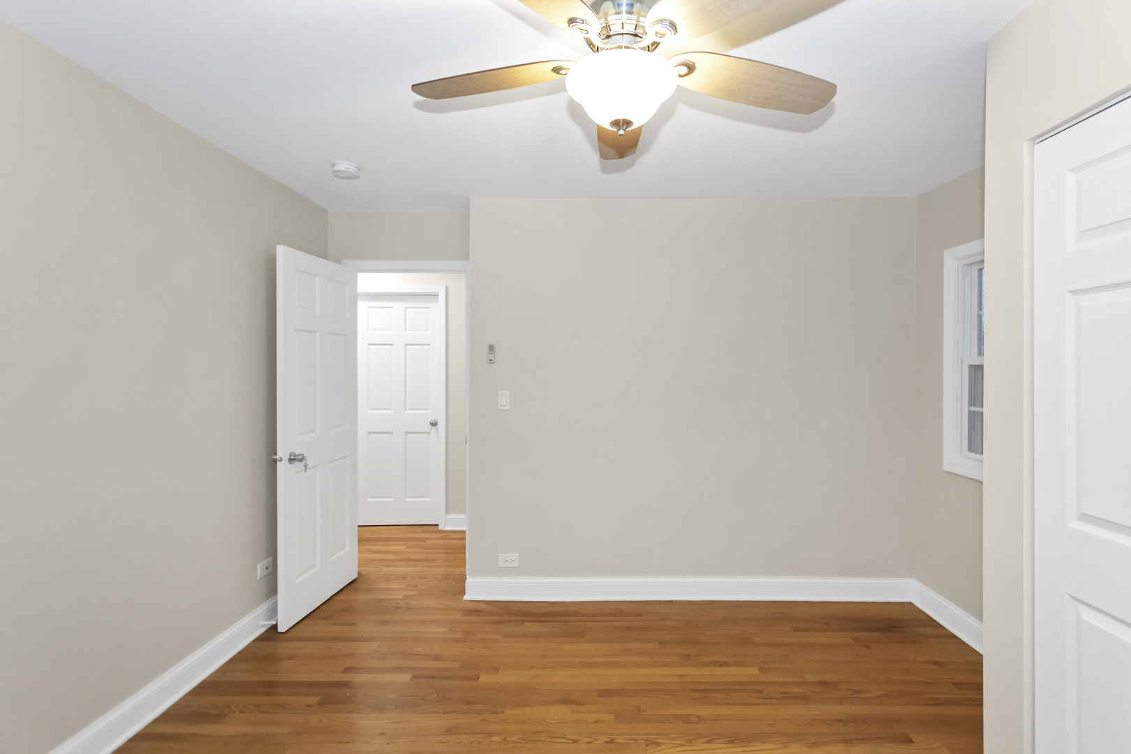 299 Trowbridge Road Elk Grove Village, IL 60007 - Photo 23 of 45 Gallery Image 23