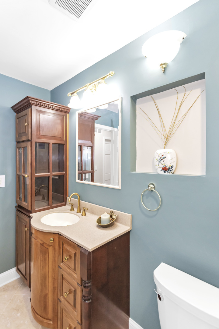 299 Trowbridge Road Elk Grove Village, IL 60007 - Photo 27 of 45 Gallery Image 27