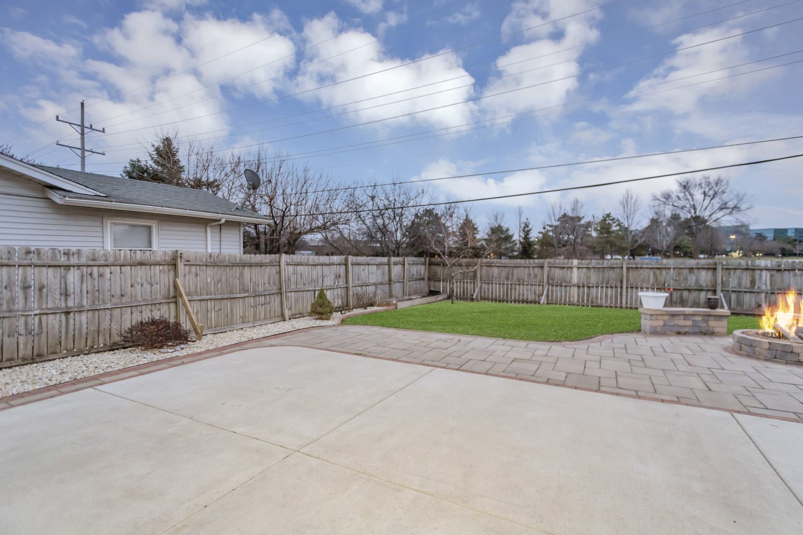299 Trowbridge Road Elk Grove Village, IL 60007 - Photo 6 of 45 Gallery Image 6