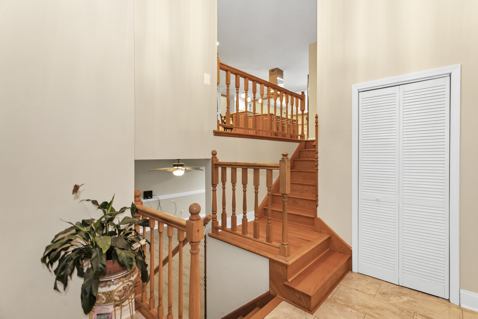 299 Trowbridge Road Elk Grove Village, IL 60007 - Photo 10 of 45 Gallery Image 10