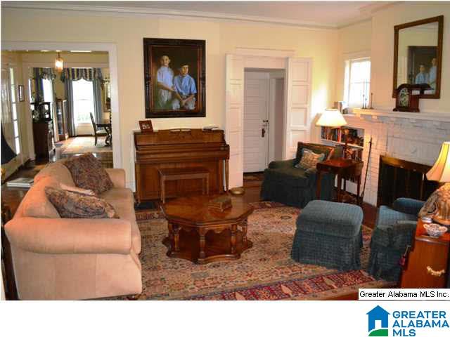 1207 Glen View Road Birmingham, AL 35222 - Photo 5 of 32