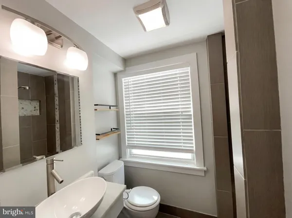 $729,000 | 6515 Carriage Drive, Alexandria, VA 22310