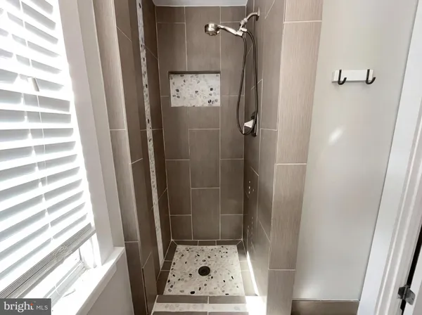 $729,000 | 6515 Carriage Drive, Alexandria, VA 22310