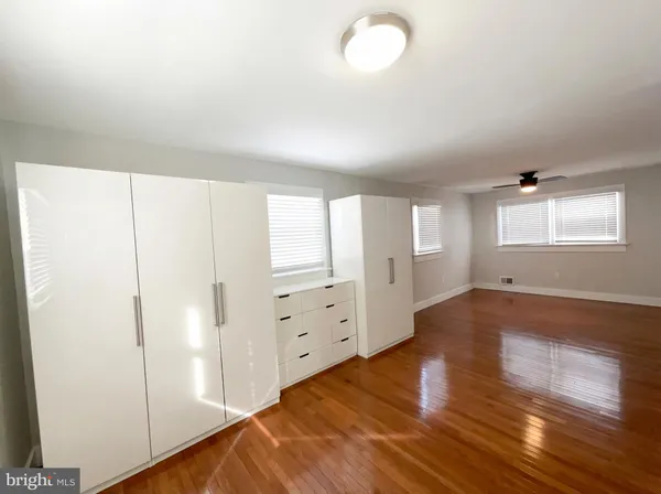 $729,000 | 6515 Carriage Drive, Alexandria, VA 22310