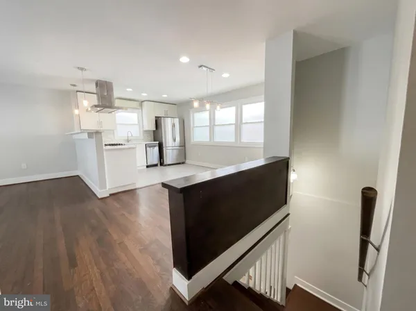 $729,000 | 6515 Carriage Drive, Alexandria, VA 22310