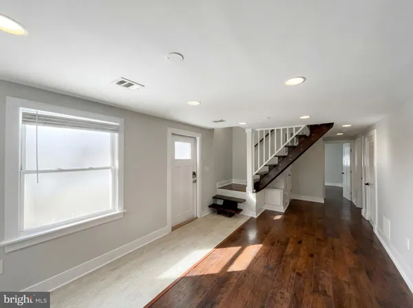 $729,000 | 6515 Carriage Drive, Alexandria, VA 22310