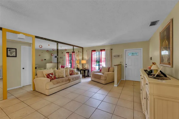 $3,000 | 9802 Northwest 75th Court, Tamarac, FL 33321
