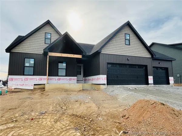$449,900 | 2600 Vineyard Way, Unit 223, Memphis, IN 47143