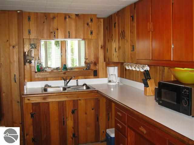 4732 Ridge Road Lake, MI 48632 - Photo 4 of 6 1748140-3.JPG