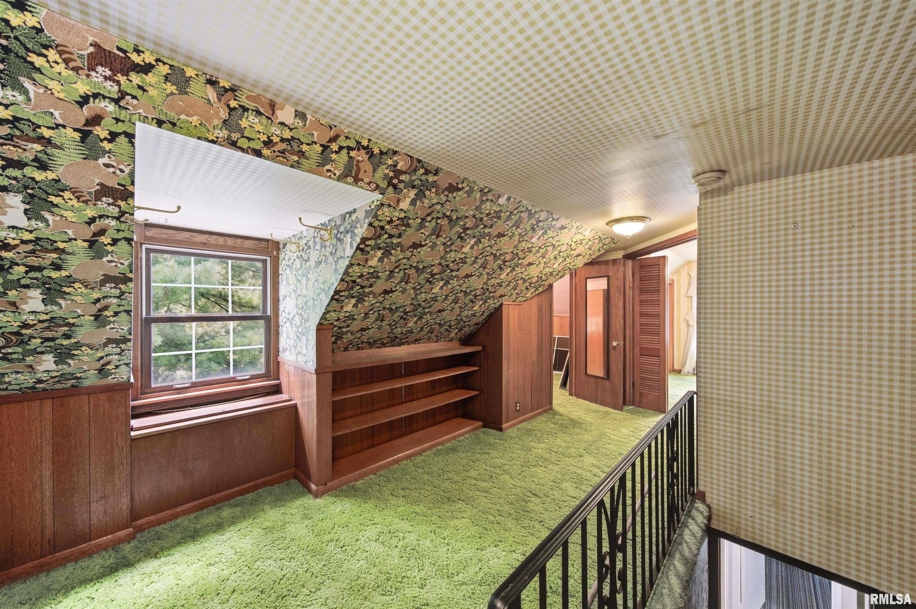 315 West Stonegate Road Peoria, IL 61614 - Photo 29 of 53 Gallery Image 29
