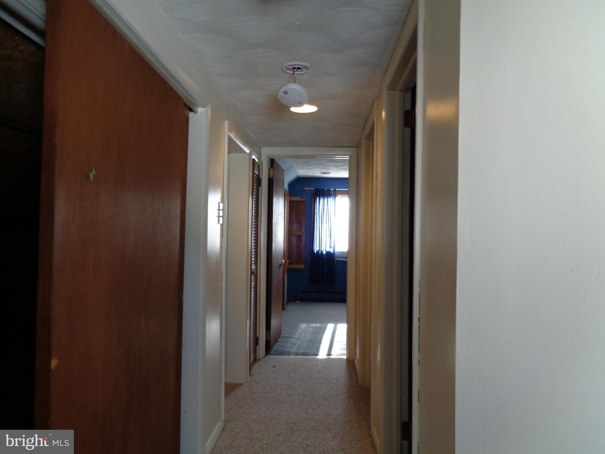 18 Riverside Road Baltimore, MD 21221 - Photo 15 of 20 Interior (General)