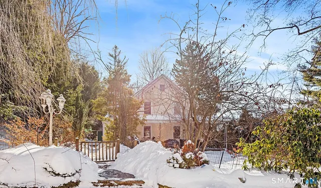 $369,000 | 30 High Street, Higganum, CT 06441