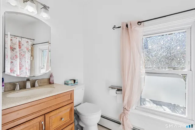 $369,000 | 30 High Street, Haddam, CT 06441