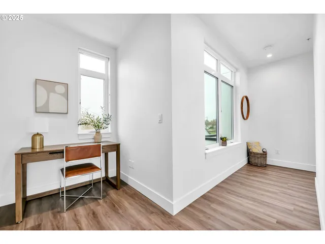 $499,000 | 181 Civic Drive, Eugene, OR 97405