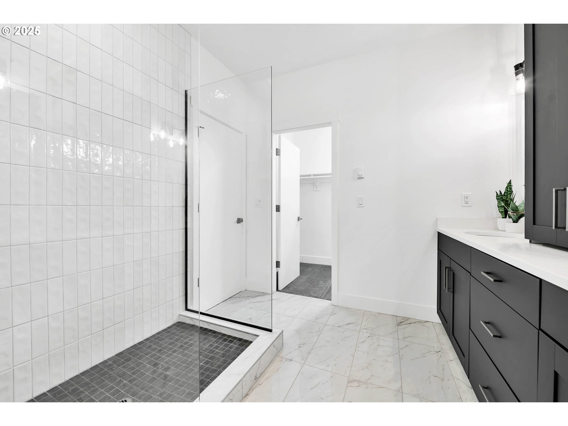 181 Civic Drive Eugene, OR 97405 - Photo 24 of 43