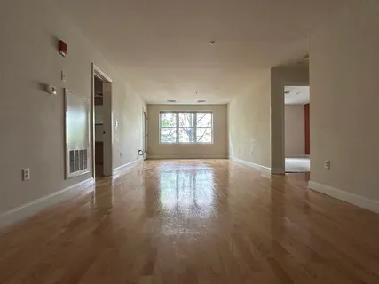 $3,450 | 318 Rindge Avenue, Unit 203, Cambridge, MA 02140