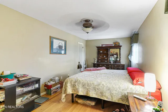 $394,900 | 6521 Kanuga Drive, Knoxville, TN 37912