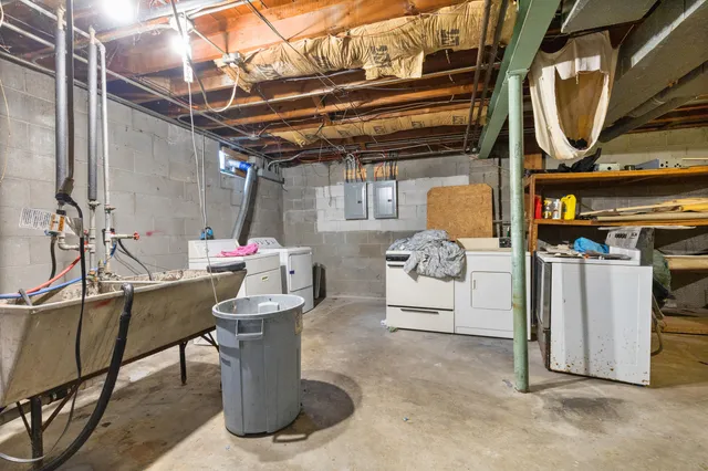 $615,000 | 6181 North 84th Street, Milwaukee, WI 53225