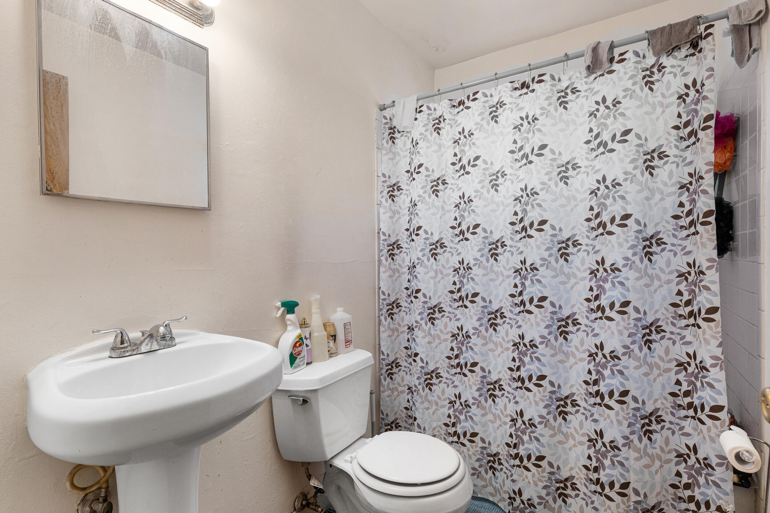 6181 North 84th Street Milwaukee, WI 53225 - Photo 19 of 54 48_photo jan 15 2026, 3 22 33 am