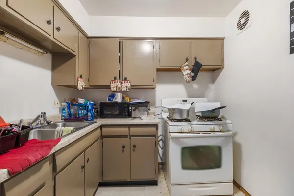 $615,000 | 6181 North 84th Street, Milwaukee, WI 53225