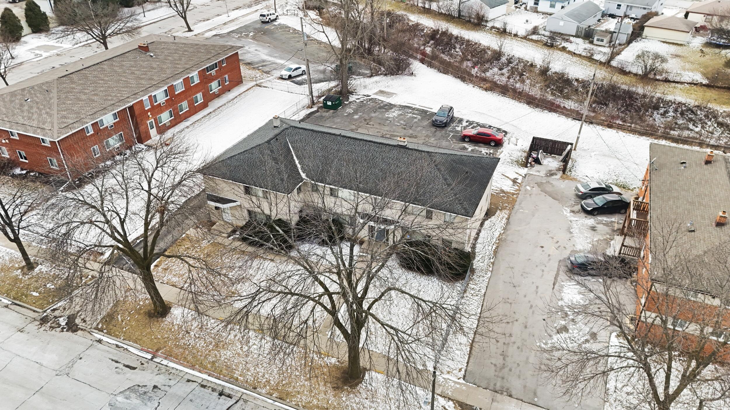 6181 North 84th Street Milwaukee, WI 53225 - Photo 4 of 54 59_photo jan 15 2026, 3 32 24 pm