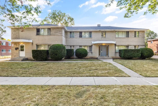 $615,000 | 6181 North 84th Street, Milwaukee, WI 53225