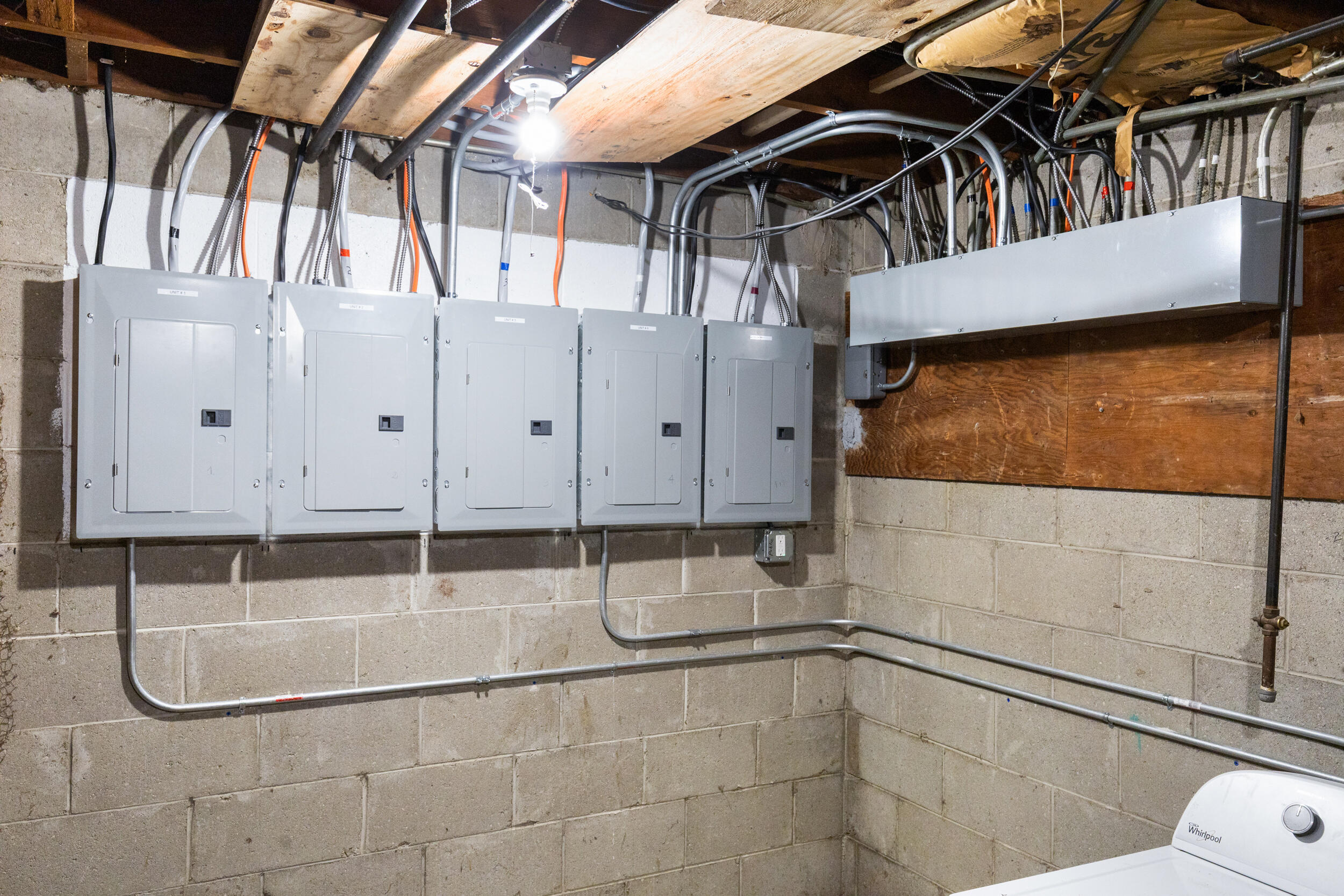 6181 North 84th Street Milwaukee, WI 53225 - Photo 10 of 54 45_photo jan 15 2026, 3 17 53 am