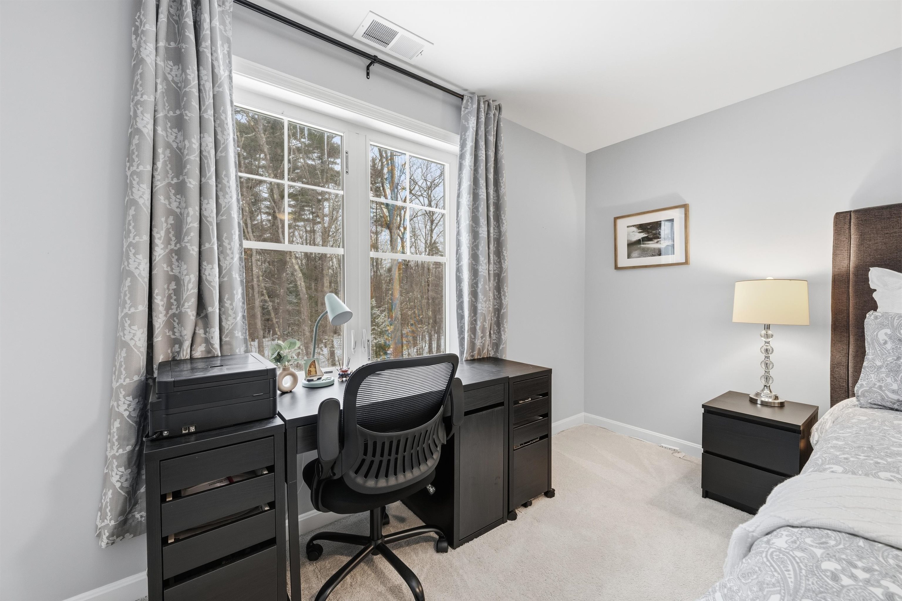 237 Woodview Way Manchester, NH 03102 - Photo 27 of 49 Gallery Image 27