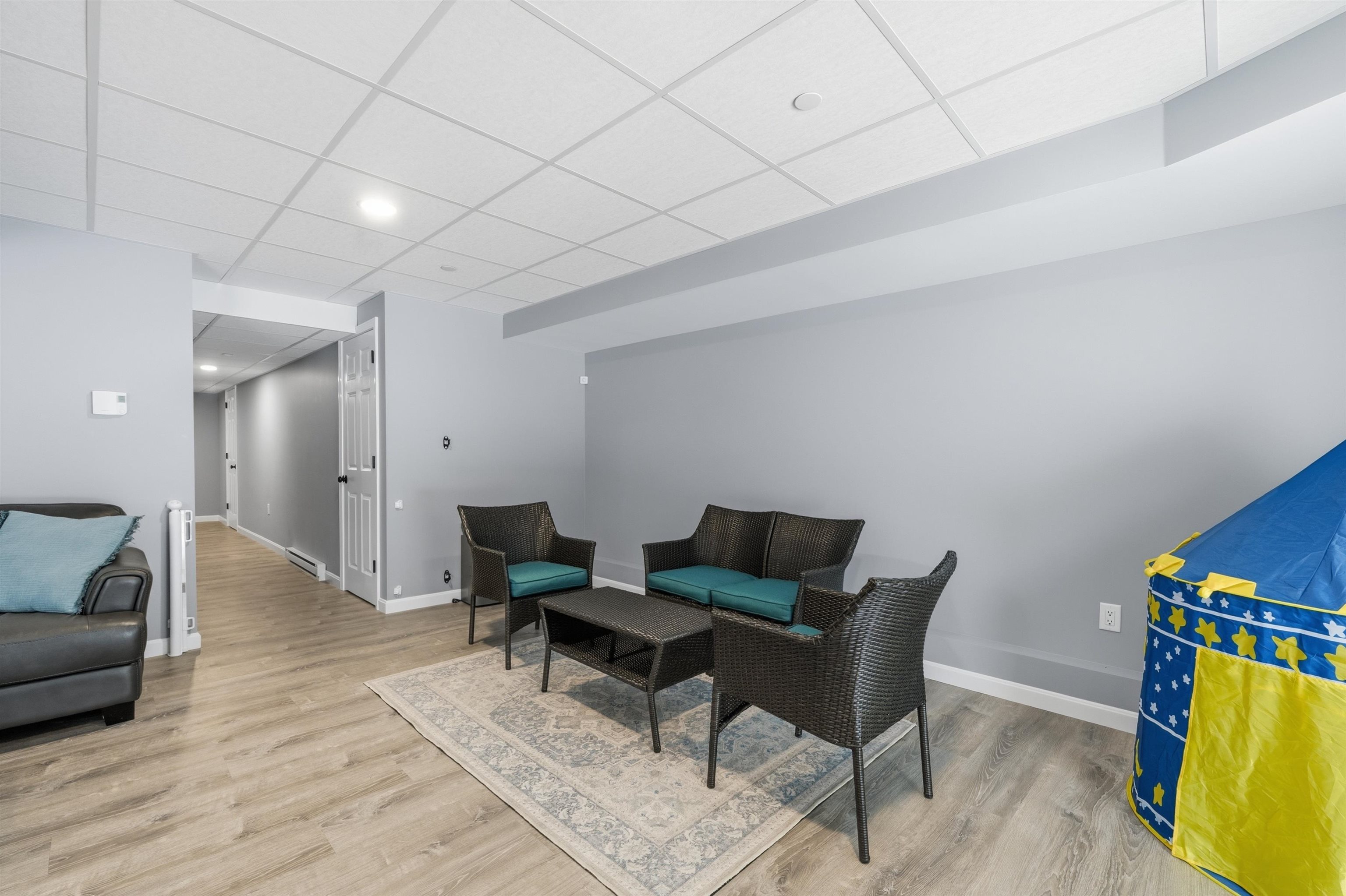 237 Woodview Way Manchester, NH 03102 - Photo 36 of 49 Gallery Image 36