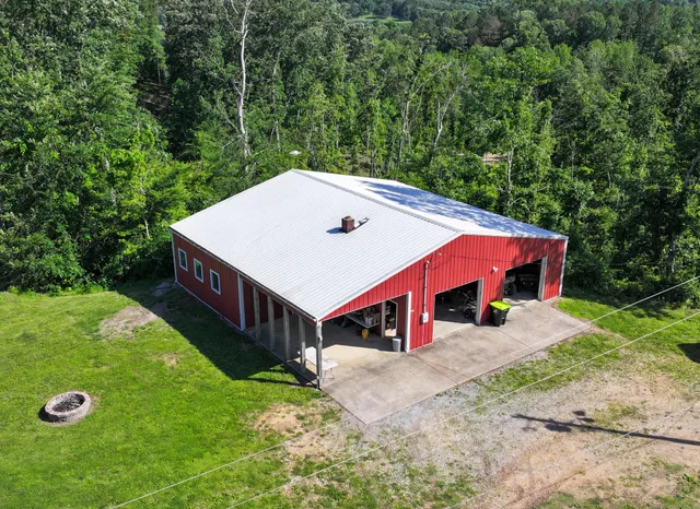 $672,000 | 326 Hargis Road, Bumpus Mills, TN 37028