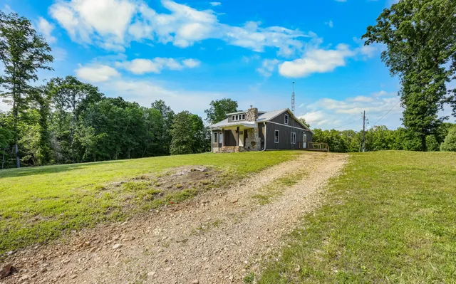 $672,000 | 326 Hargis Road, Bumpus Mills, TN 37028
