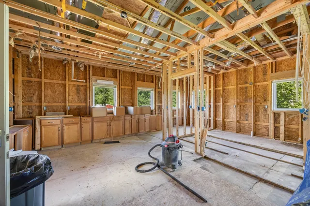 $672,000 | 326 Hargis Road, Bumpus Mills, TN 37028