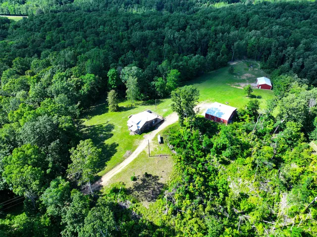 $672,000 | 326 Hargis Road, Bumpus Mills, TN 37028