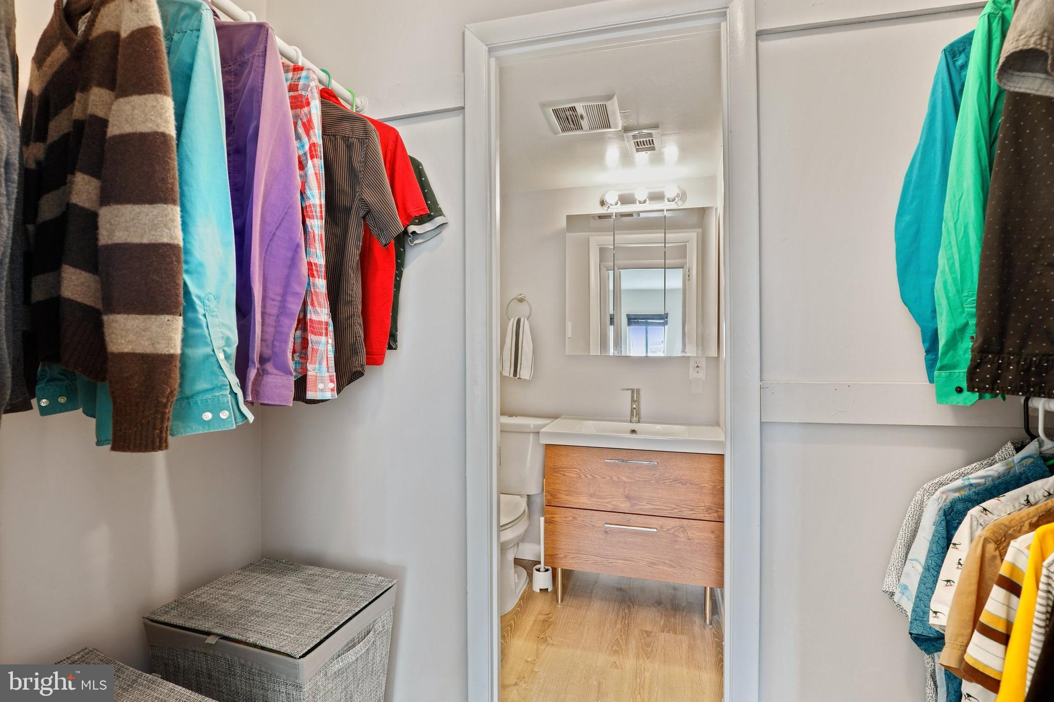 5020 7th Road South, Unit 301 Arlington, VA 22204 - Photo 13 of 16