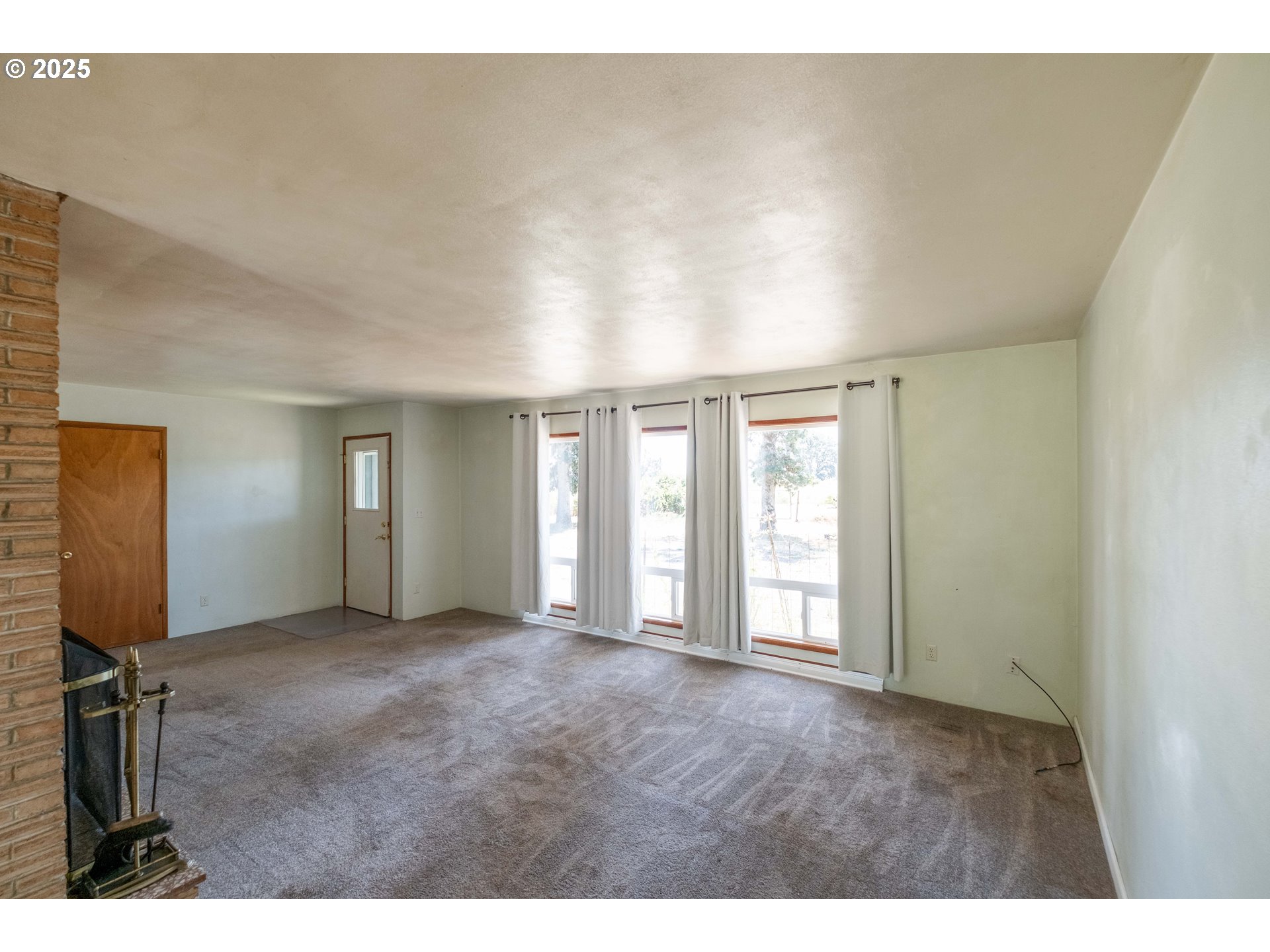 26005 Greenberry Road Corvallis, OR 97333 - Photo 10 of 47 Gallery Image 10