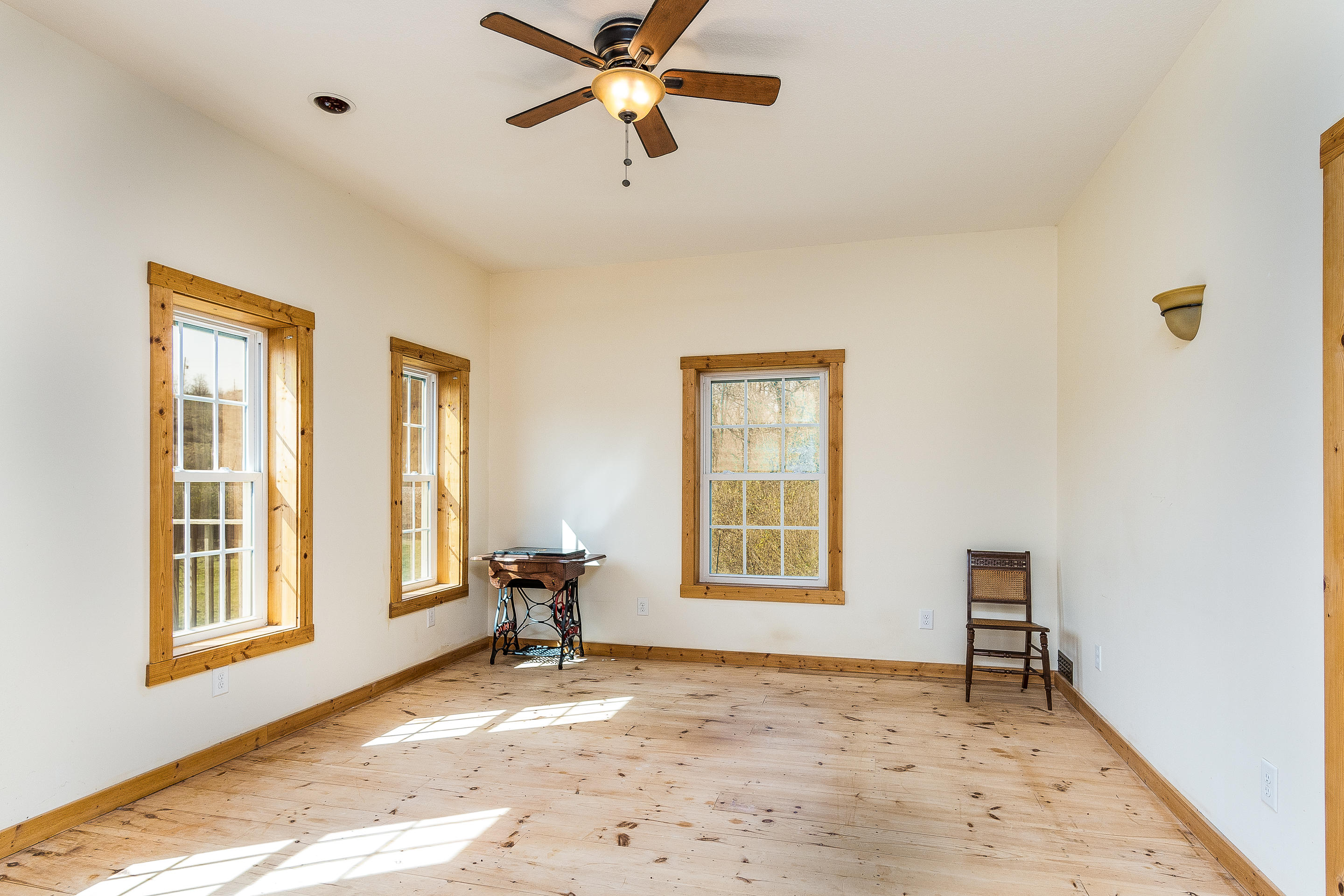448 Garland Branch Road Watauga, TN 37694 - Photo 11 of 34 2
