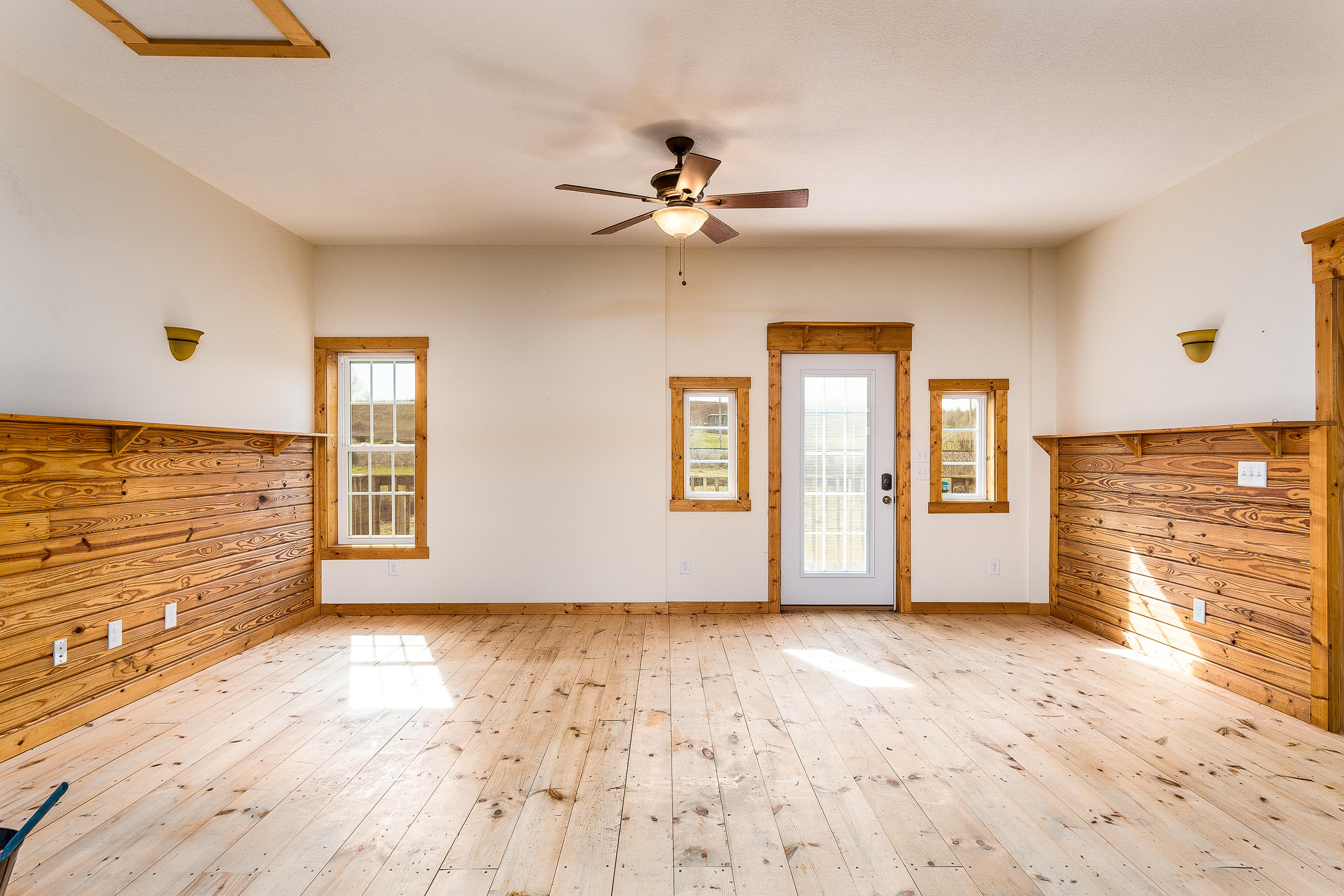 448 Garland Branch Road Watauga, TN 37694 - Photo 5 of 34 7