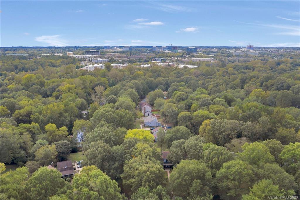 7101 Graburn Road Charlotte, NC 28226 - Photo 25 of 25 a view of a city
