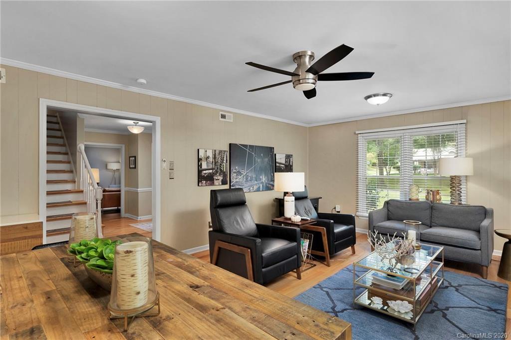 7101 Graburn Road Charlotte, NC 28226 - Photo 8 of 25 a living room with furniture
