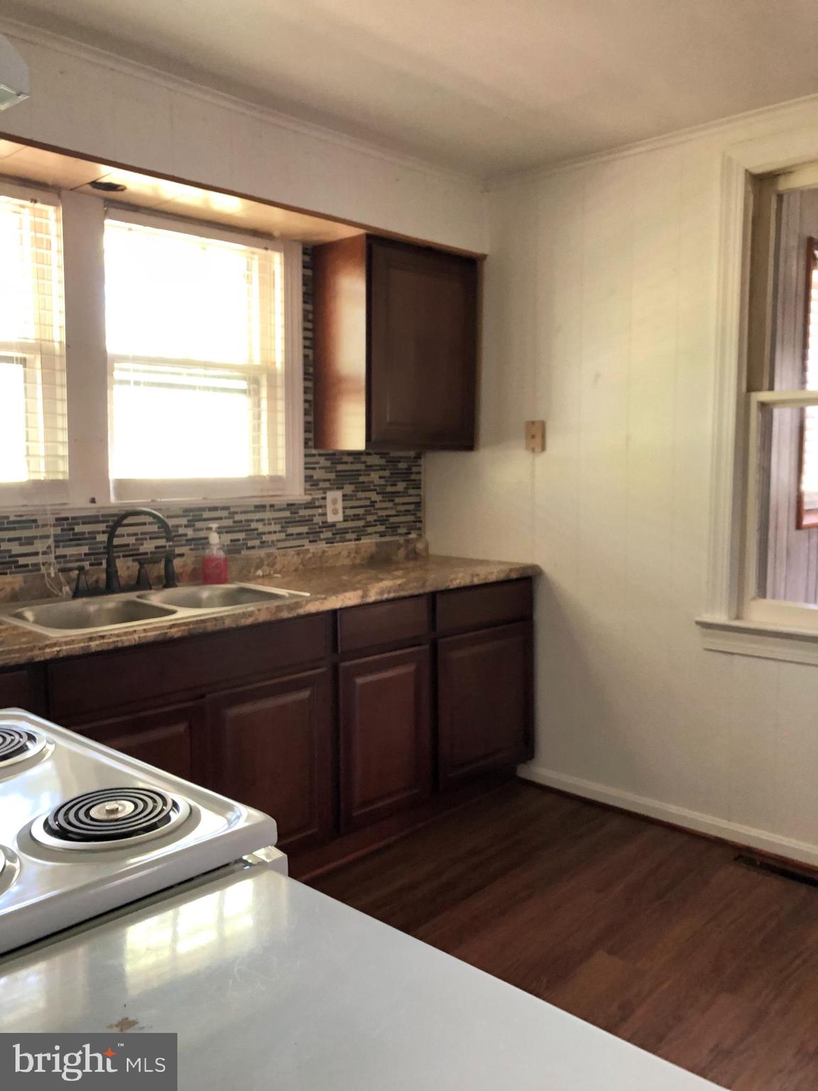 11181 Dahlgren Road King George, VA 22485 - Photo 4 of 16 Updated Kitchen