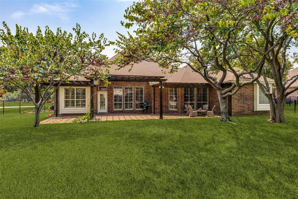 5809 Rathbone Drive Parker, TX 75002 - Photo 30 of 36 front view of a house with a big yard