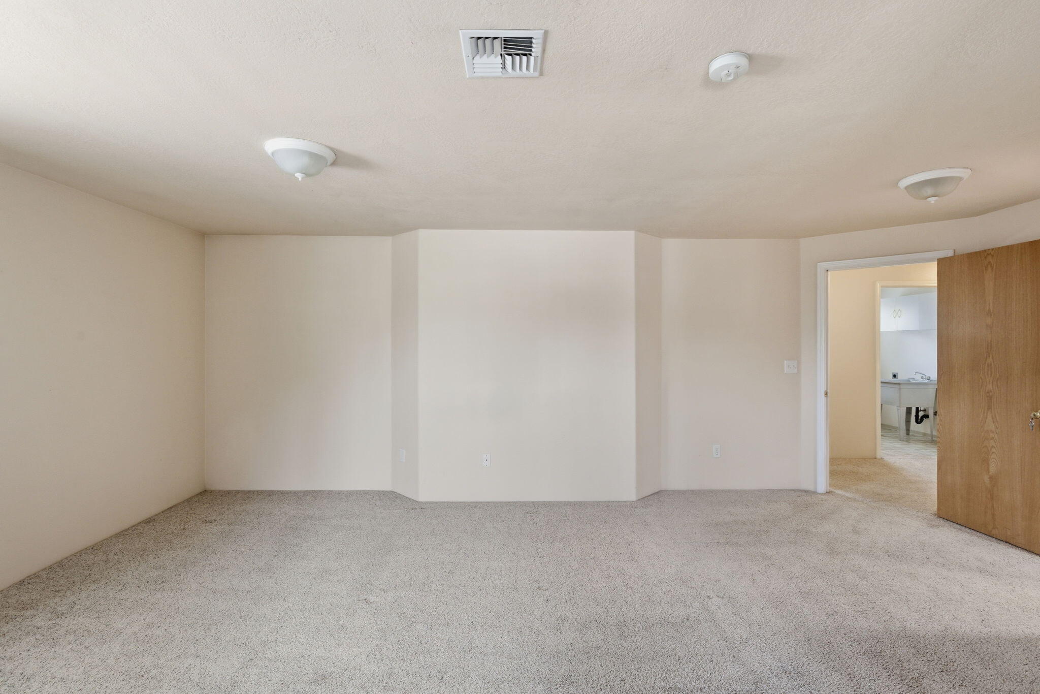 196 Nadine Lane Central Point, OR 97502 - Photo 24 of 54 a view of an empty room