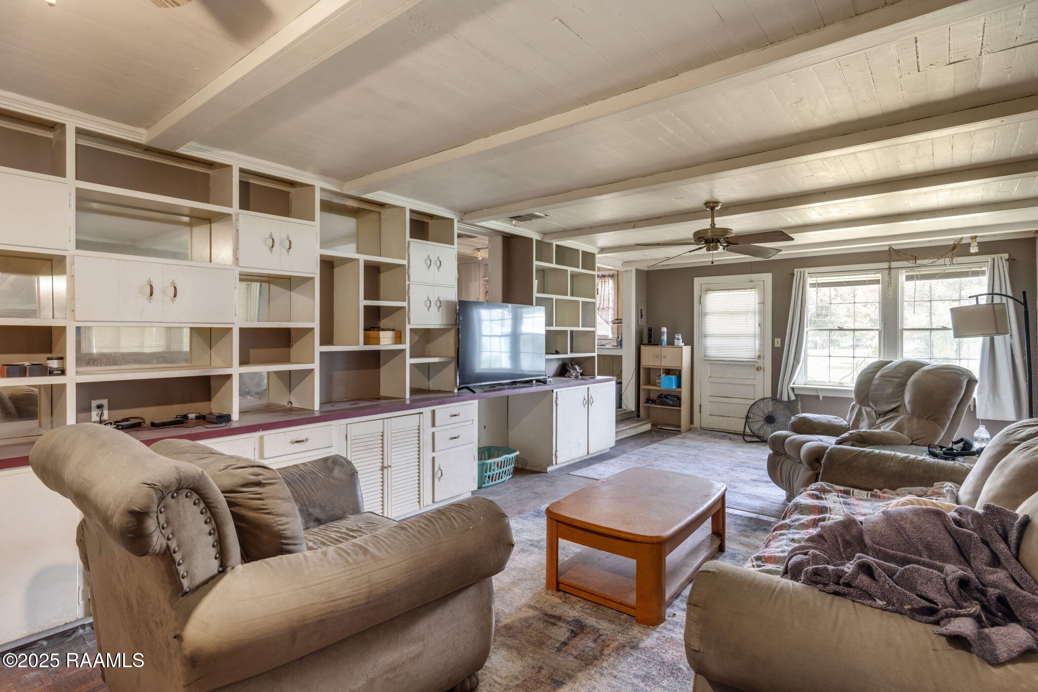 6-web-or-mls-408 Section Ave-6