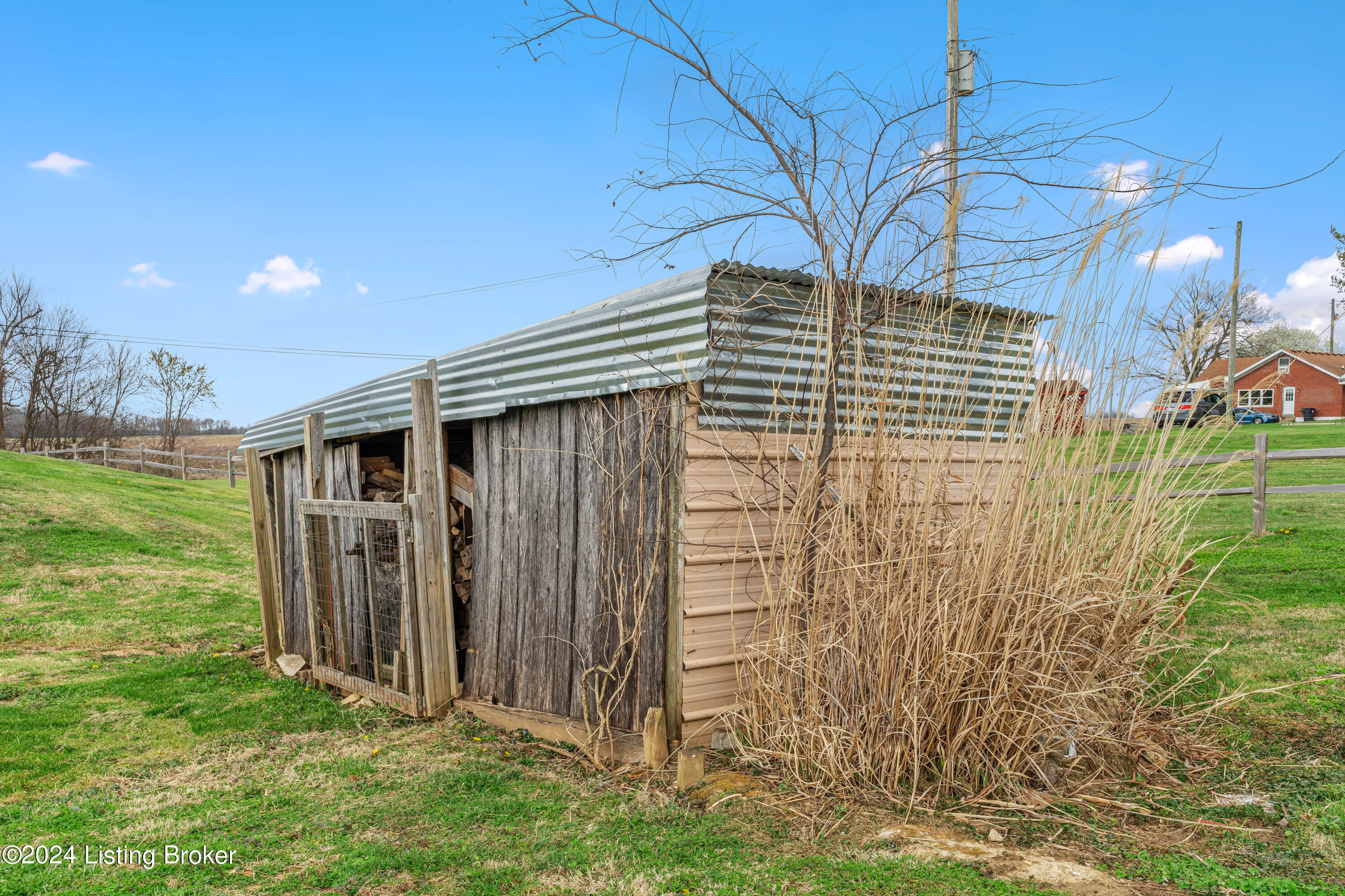 1950 Tanner Road Hodgenville, KY 42748 - Photo 13 of 59 1950 Tannder Rd (13 of 59)