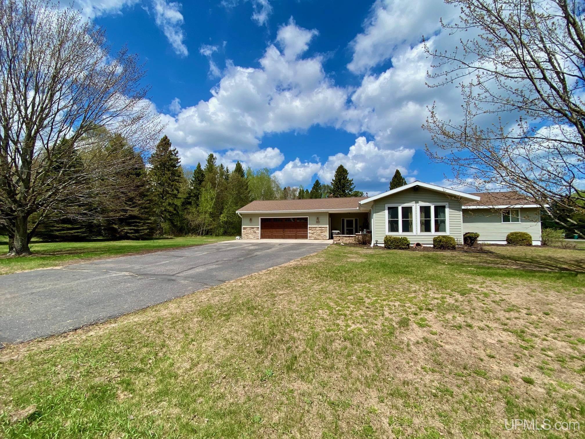 105 Ridge Lane Marquette, MI 49855 - Photo 78 of 78 Gallery Image 78
