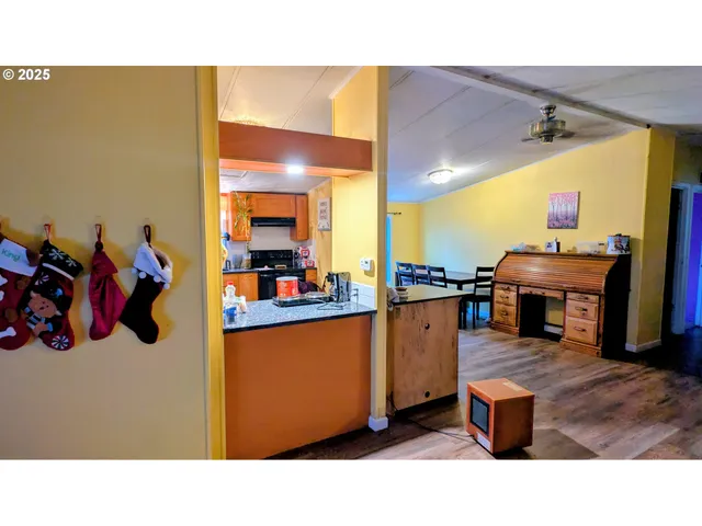 $84,900 | 2500 Northeast 201st Avenue, Unit 26, Fairview, OR 97024