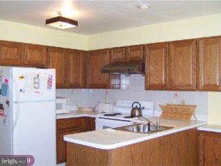 109 Evergreen Court Blue Bell, PA 19422 - Photo 5 of 6 Gallery Image 5