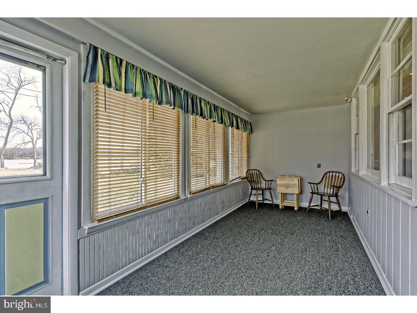 620 River Drive Riverside, NJ 08075 - Photo 4 of 24 Enclosed Porch